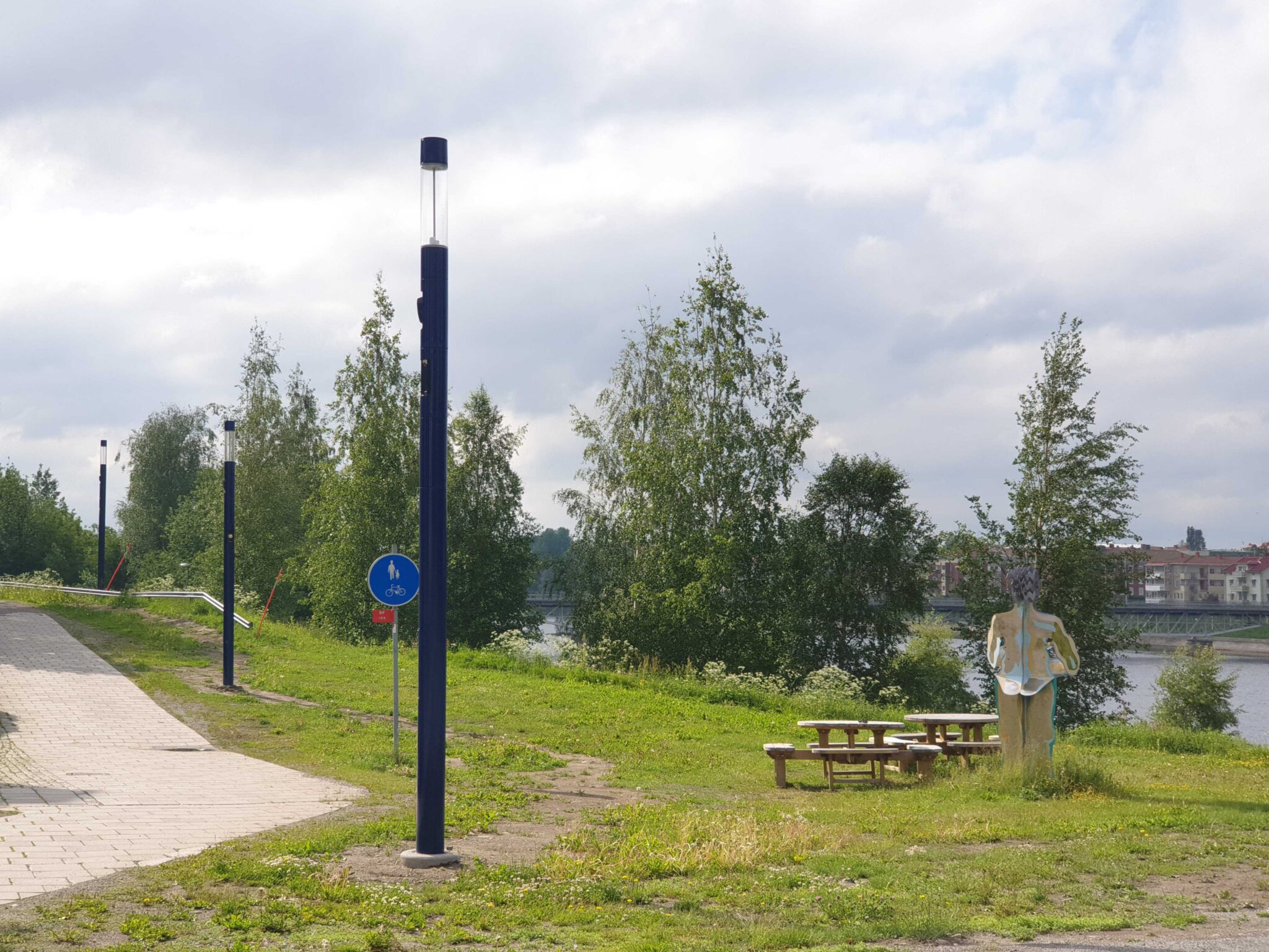 Our smart lamp posts English SSIO